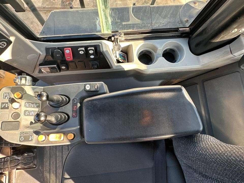 Caterpillar 950M Photo 13