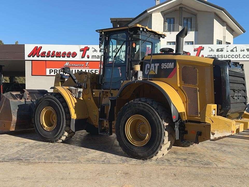 Caterpillar 950M Photo 3