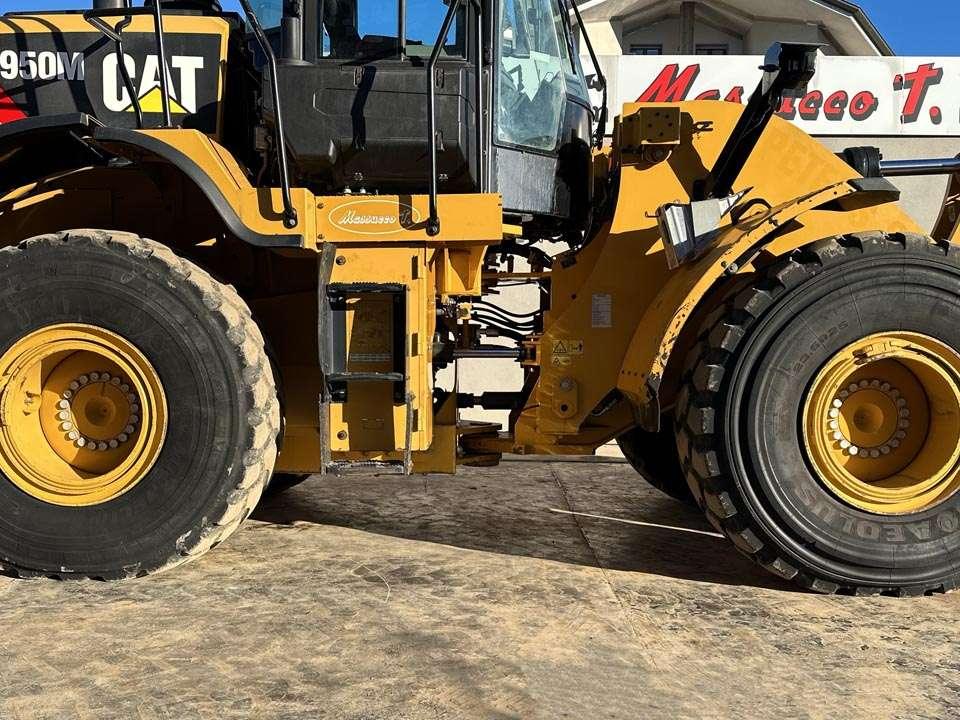 Caterpillar 950M Photo 4