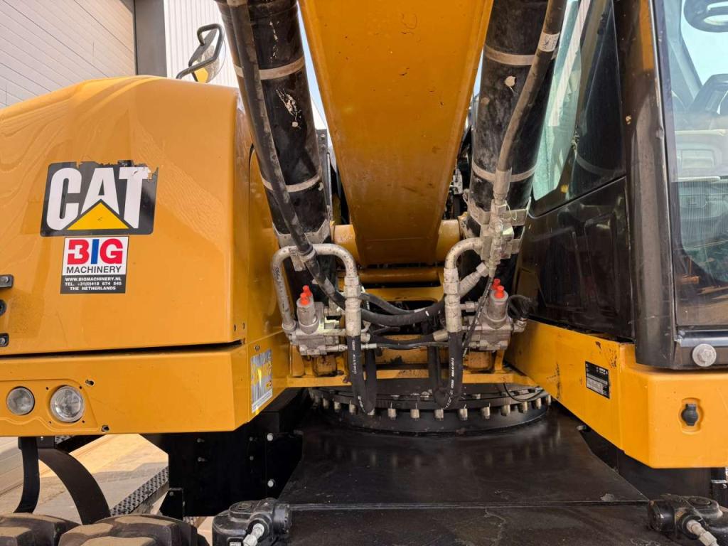Caterpillar MH3024 Photo 15