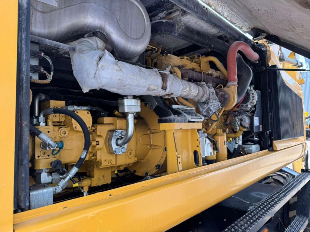 Caterpillar MH3024 Photo 19