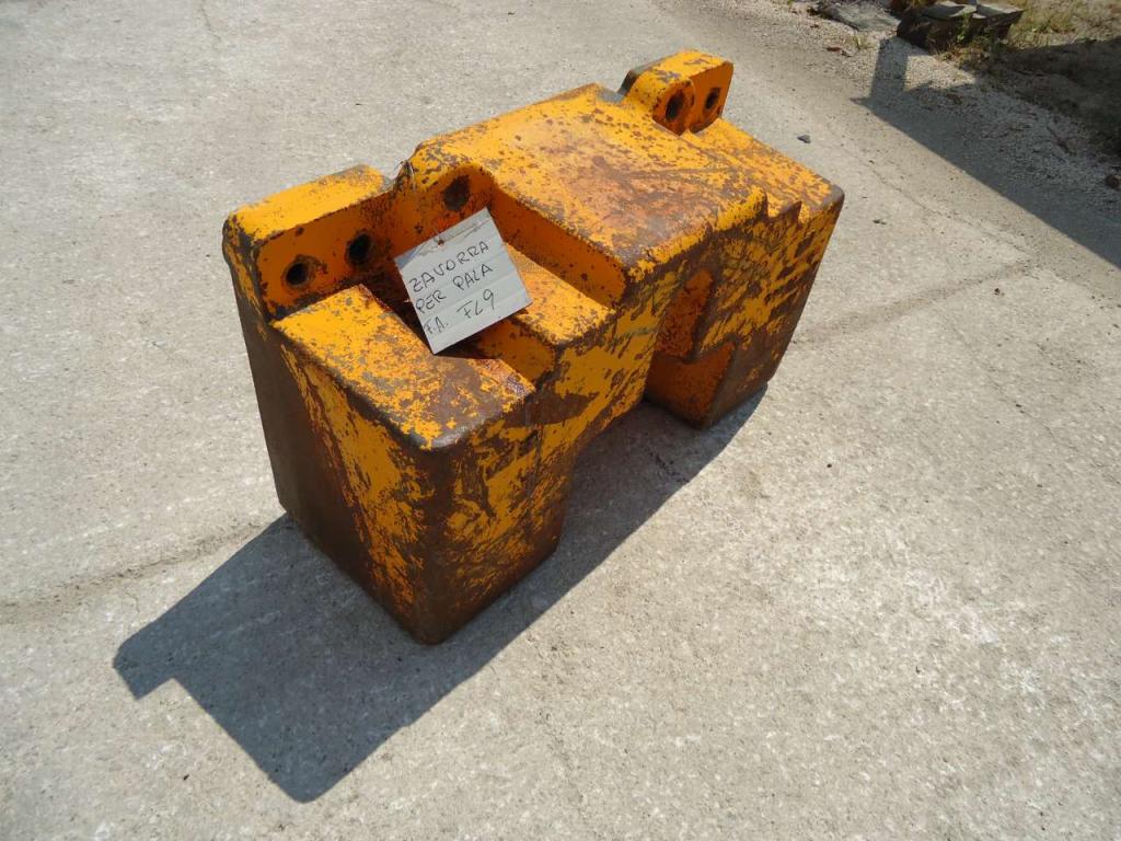 Ballast (construction machinery) for Fiat Allis FL9 Photo 5
