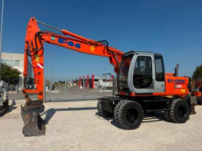 Fiat Hitachi EX135W Photo 1