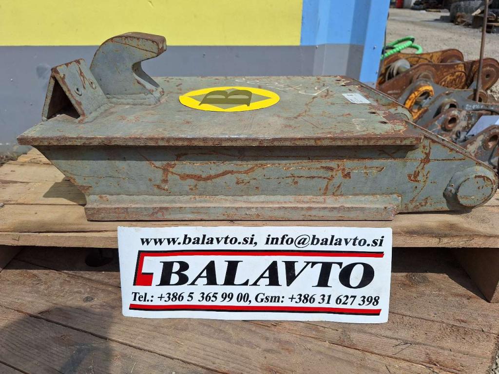 S1 for 20-25 ton excavators Attachment plate Photo 8