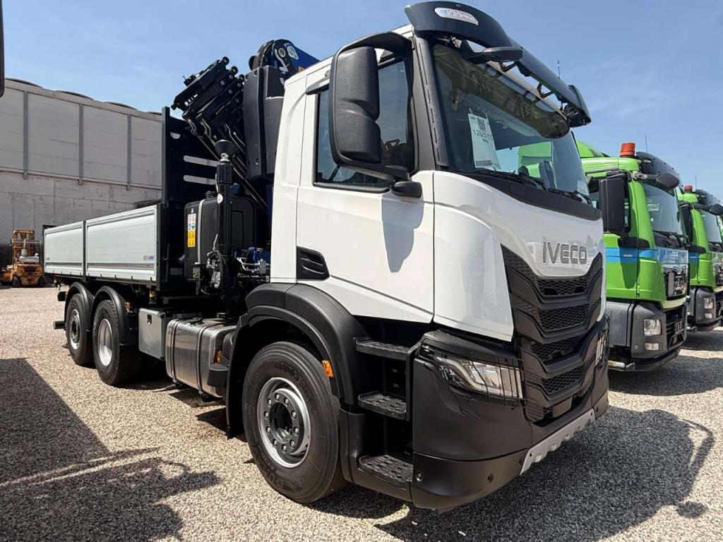 Iveco X-WAY 500 Photo 1