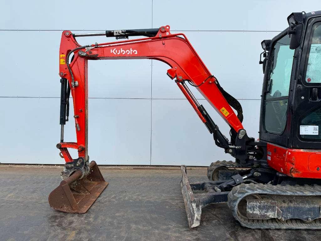 Kubota KX037-4 - Hammer Lines / Quick Coupler Photo 13