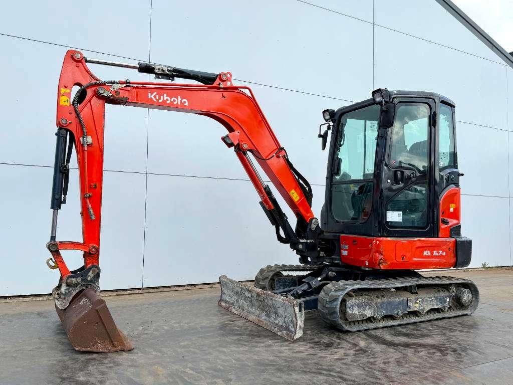Kubota KX037-4 - Hammer Lines / Quick Coupler Photo 2