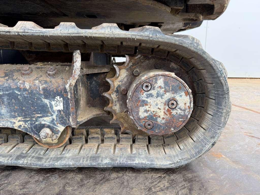 Kubota KX037-4 - Hammer Lines / Quick Coupler Photo 21