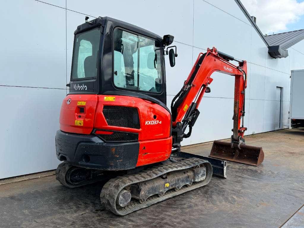 Kubota KX037-4 - Hammer Lines / Quick Coupler Photo 5