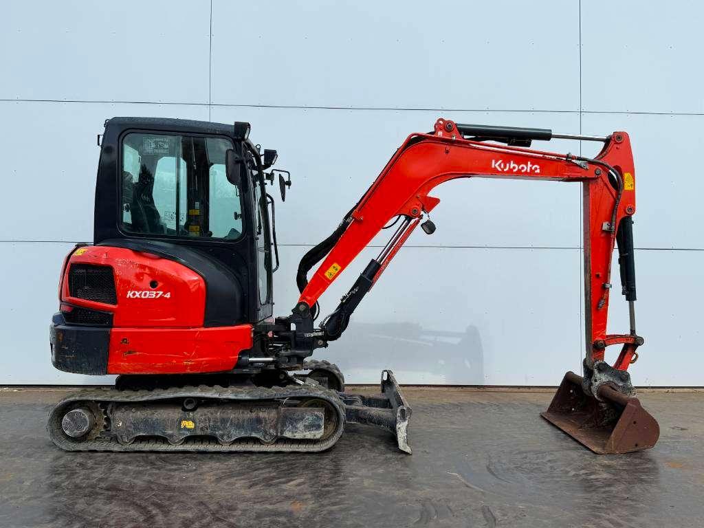 Kubota KX037-4 - Hammer Lines / Quick Coupler Photo 6