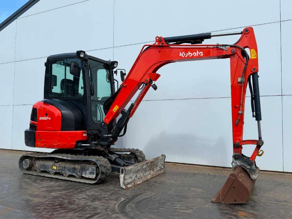 Kubota KX037-4 - Hammer Lines / Quick Coupler Photo 7