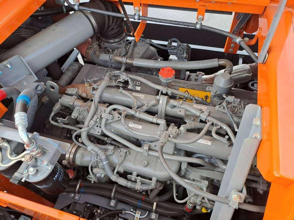 Hitachi ZX890LCR-7 Photo 13