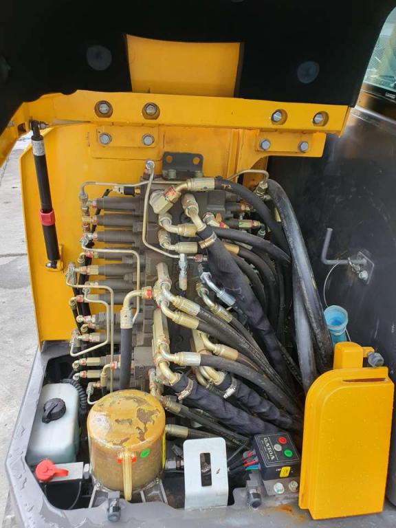 Volvo EC60E Photo 11