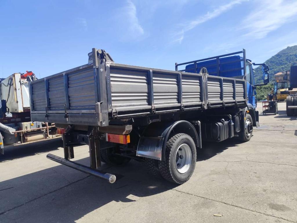 Iveco EUROCARGO 140E25 Photo 3