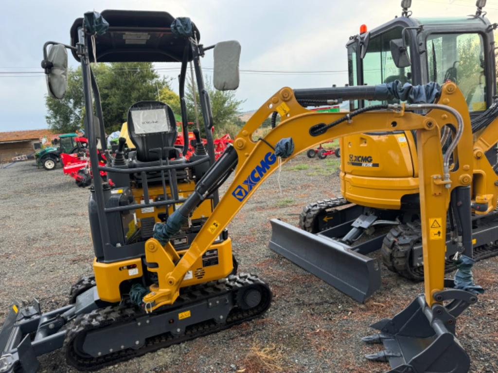 XCMG XE19E Photo 1