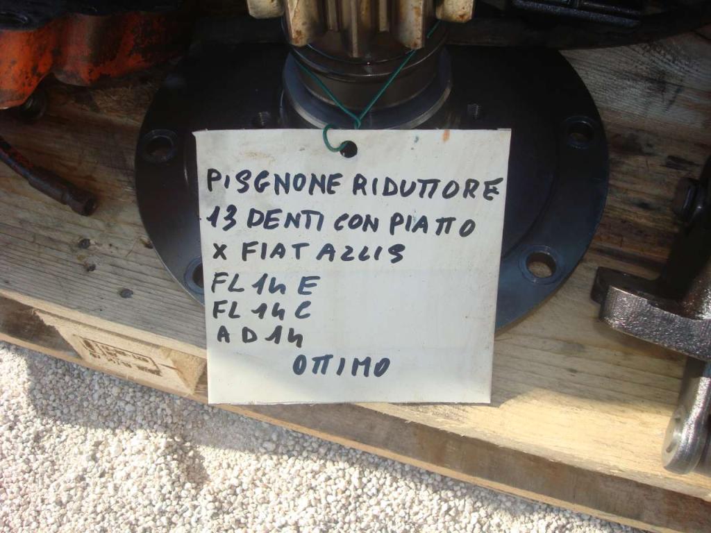 PIGNONE RIDUTTORE 13 DENTI CON PIATTO for Fiat Allis FL14E, FL14C, AD14C Photo 2