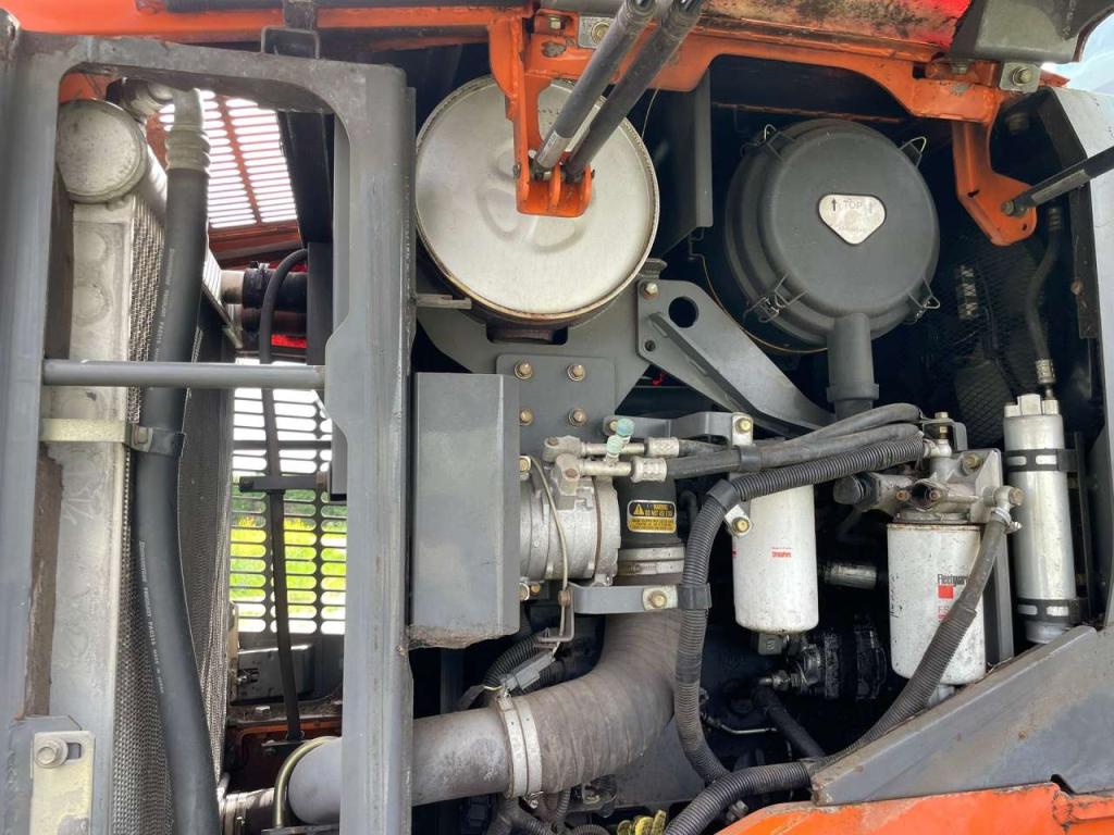 Hitachi ZW150 Photo 24