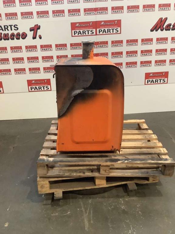 Diesel tank for Fiat Hitachi EX 235 Photo 4