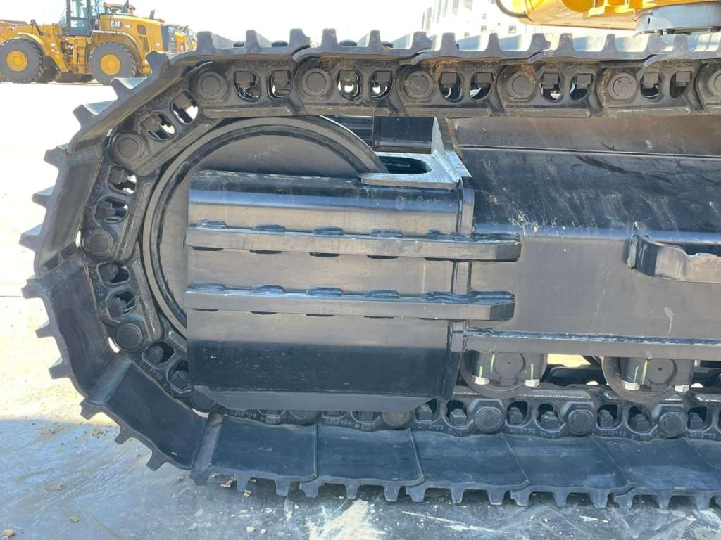 Caterpillar 323D3 Photo 12