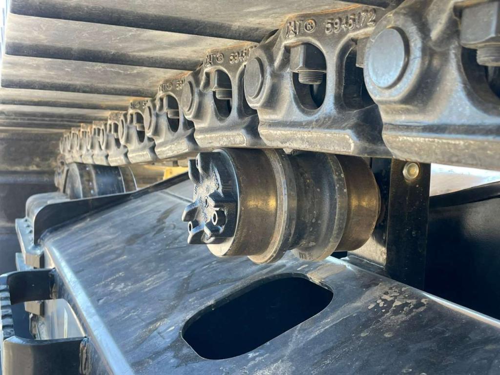 Caterpillar 323D3 Photo 14
