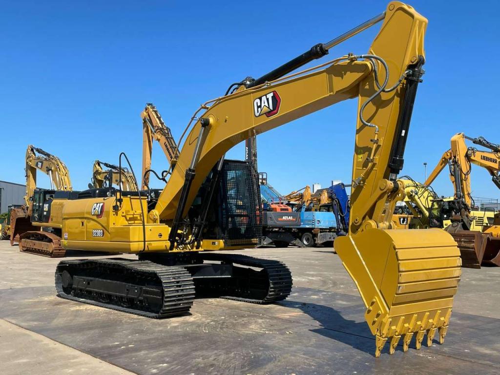 Caterpillar 323D3 Photo 7