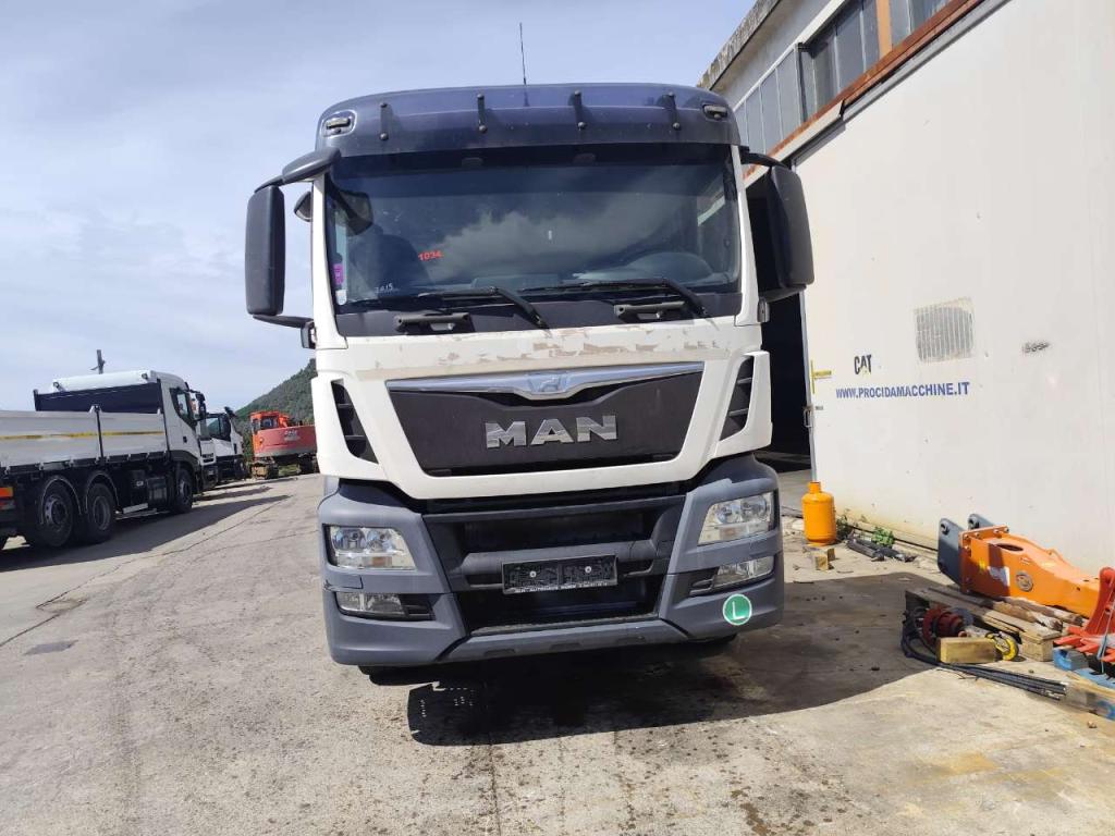 Iveco TGS 26.360 Photo 28