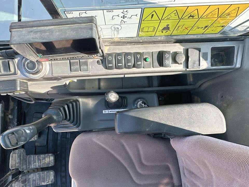 Bobcat E85 Photo 14