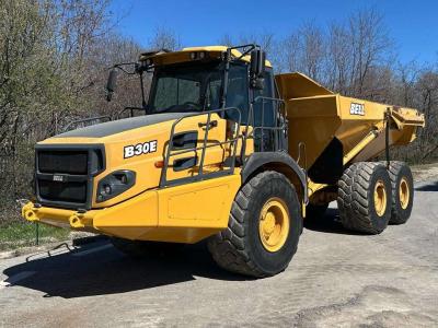 Bell B30E 6x6 sold by Massucco T. Srl