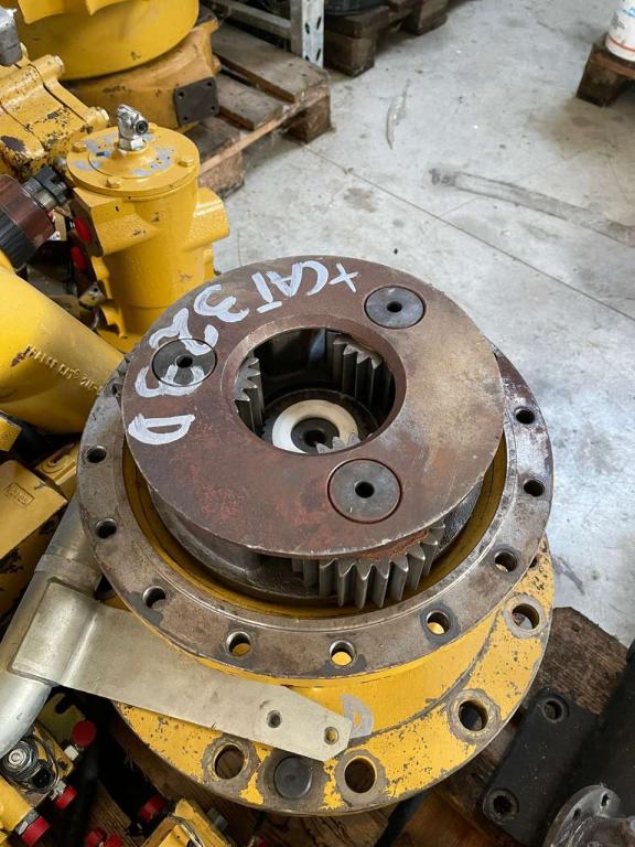 Caterpillar Swing drive for Caterpillar 323d Photo 1