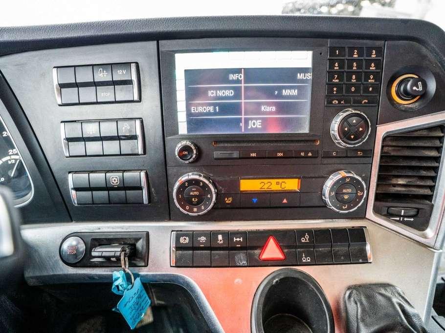 Mercedes-Benz ACTROS 2651 LS Photo 11