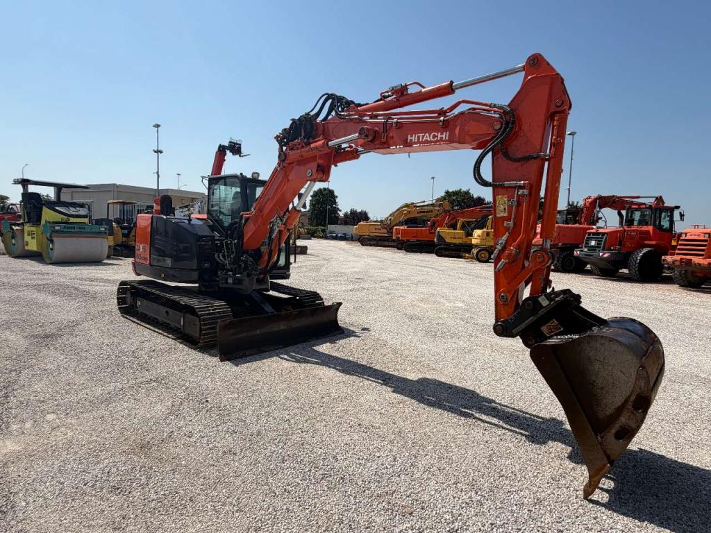 Hitachi Zaxis 85USB-5A Photo 5