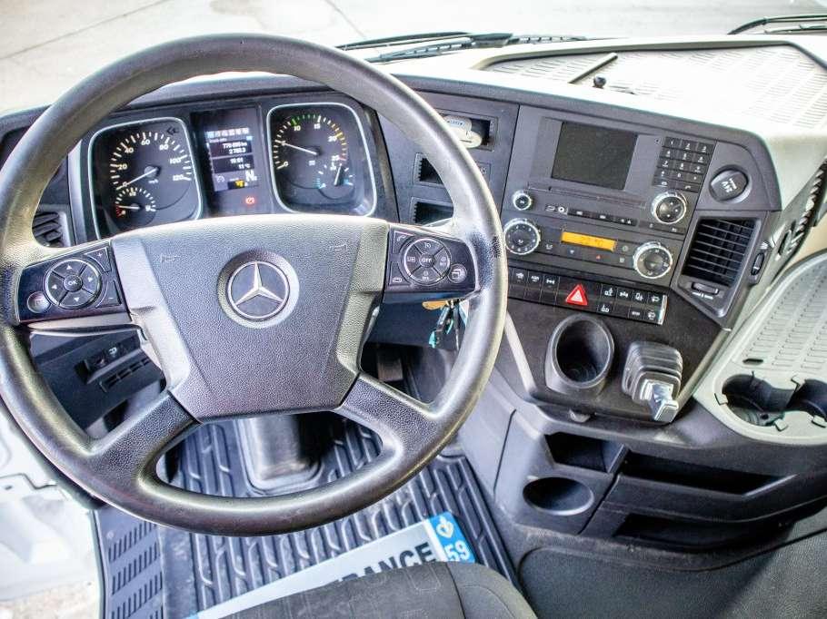 Mercedes-Benz ACTROS 2548 BL Photo 13