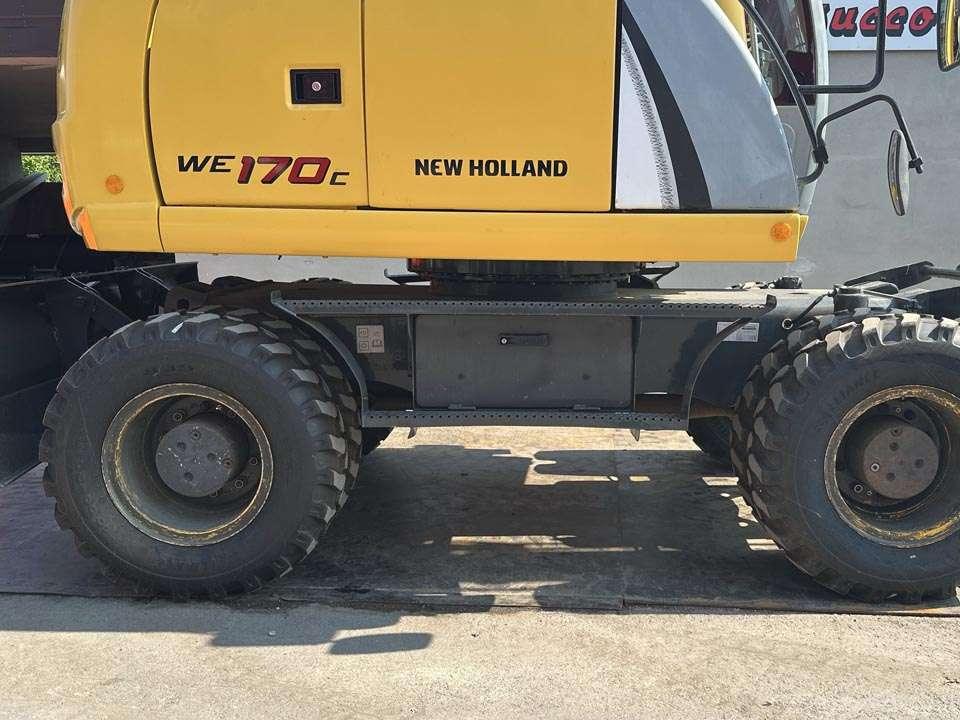 New Holland WE170C Photo 4
