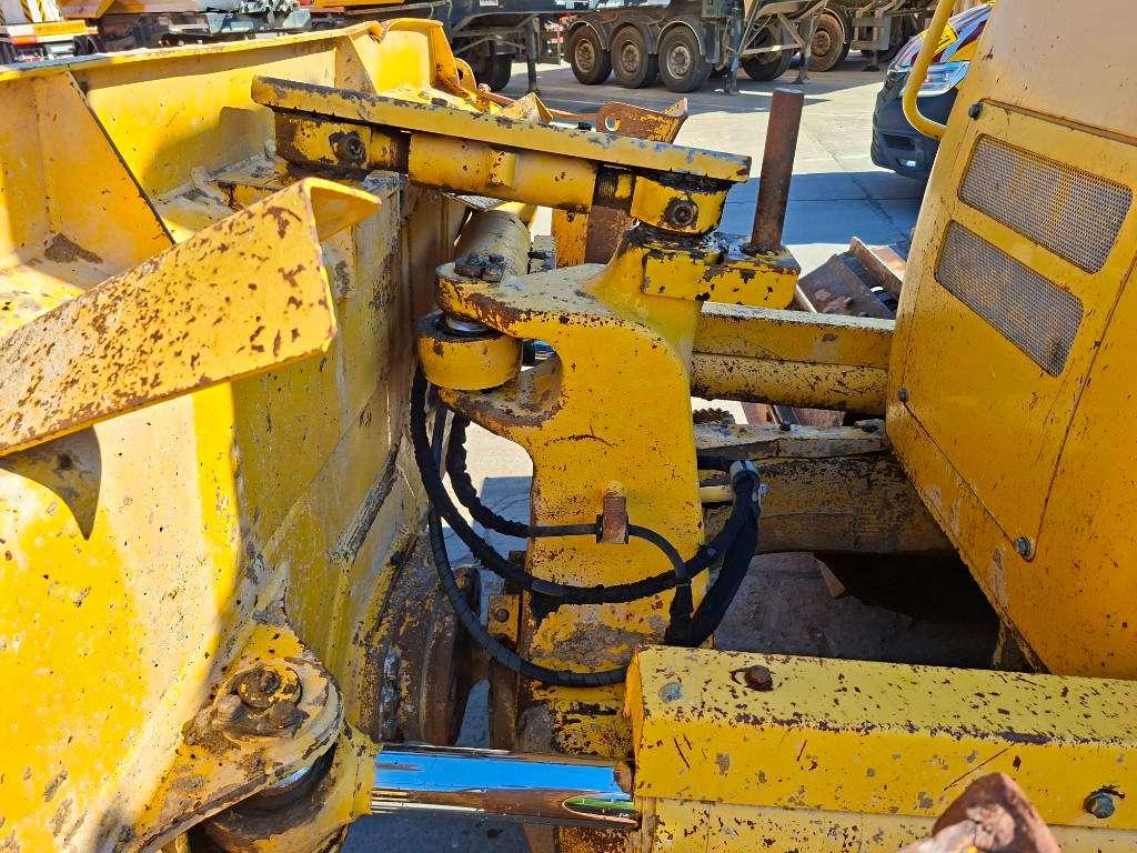 Komatsu D61PXi-24 Photo 22