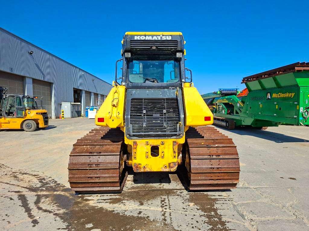 Komatsu D61PXi-24 Photo 6