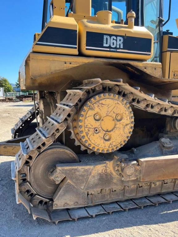 Caterpillar D6R series II STD Photo 16