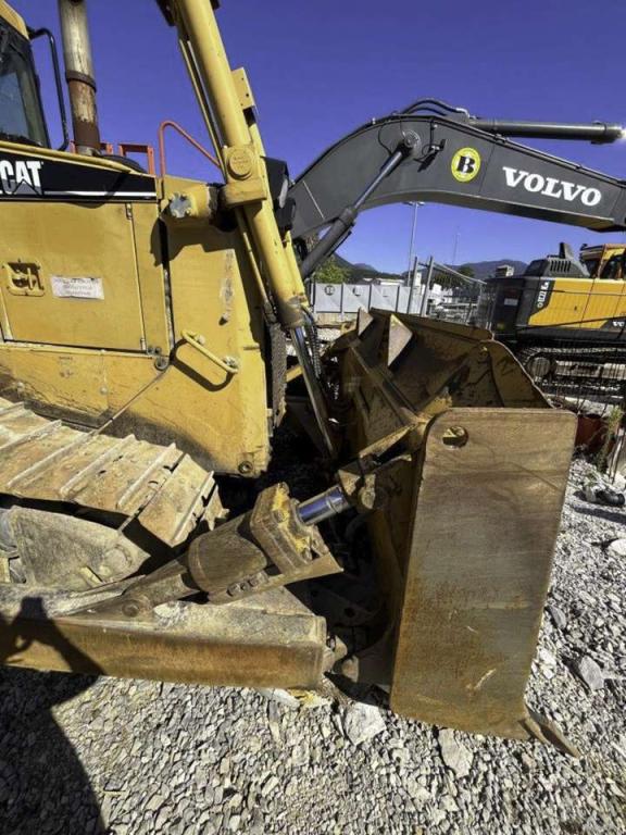 Caterpillar D6R series II STD Photo 22