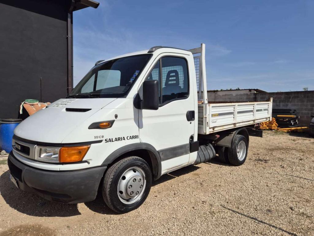 Iveco 35C9 Photo 1