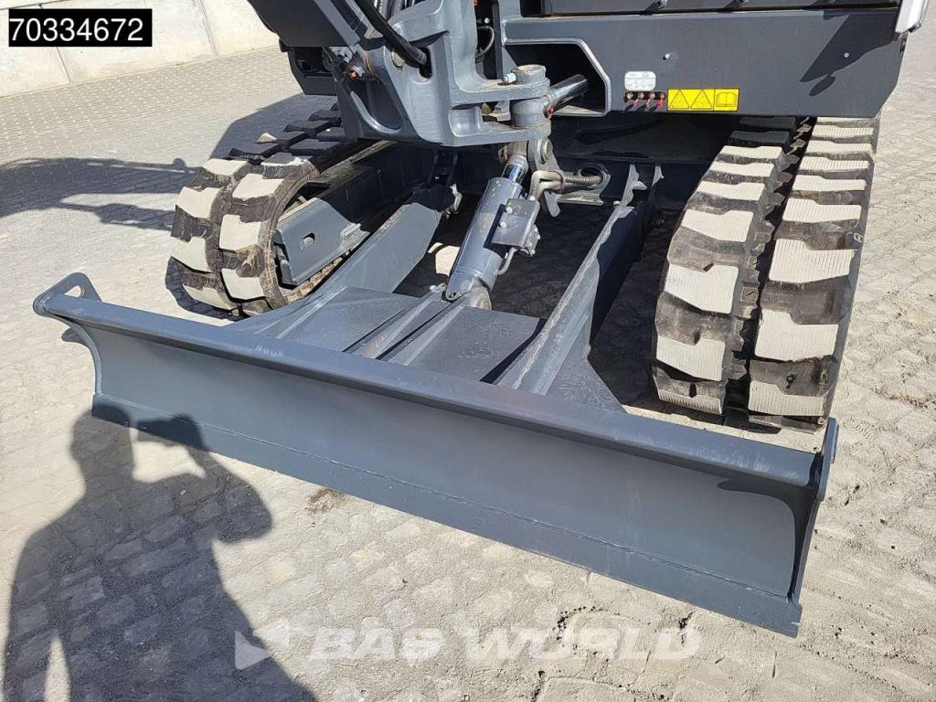 Develon DX85 R-7 A/C Photo 18