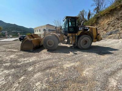 Caterpillar 972M sold by D'Avino Srl