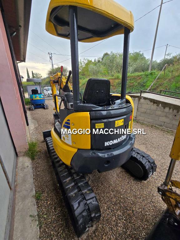 Komatsu PC30 MR-2 Photo 4