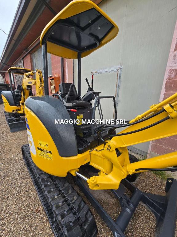 Komatsu PC30 MR-2 Photo 5