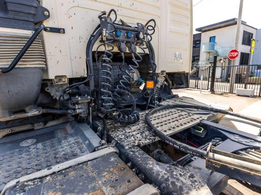 Volvo FMX GLOB 460+HYDR Photo 10