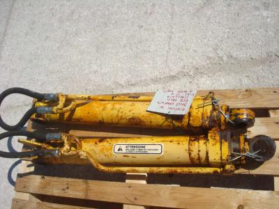 Lifting piston for Fiat Allis FL 4C sold by OLM 90 Srl