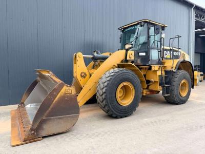 Caterpillar 950M Photo 1