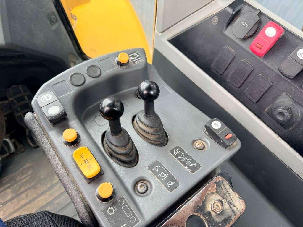 Caterpillar 950M Photo 25