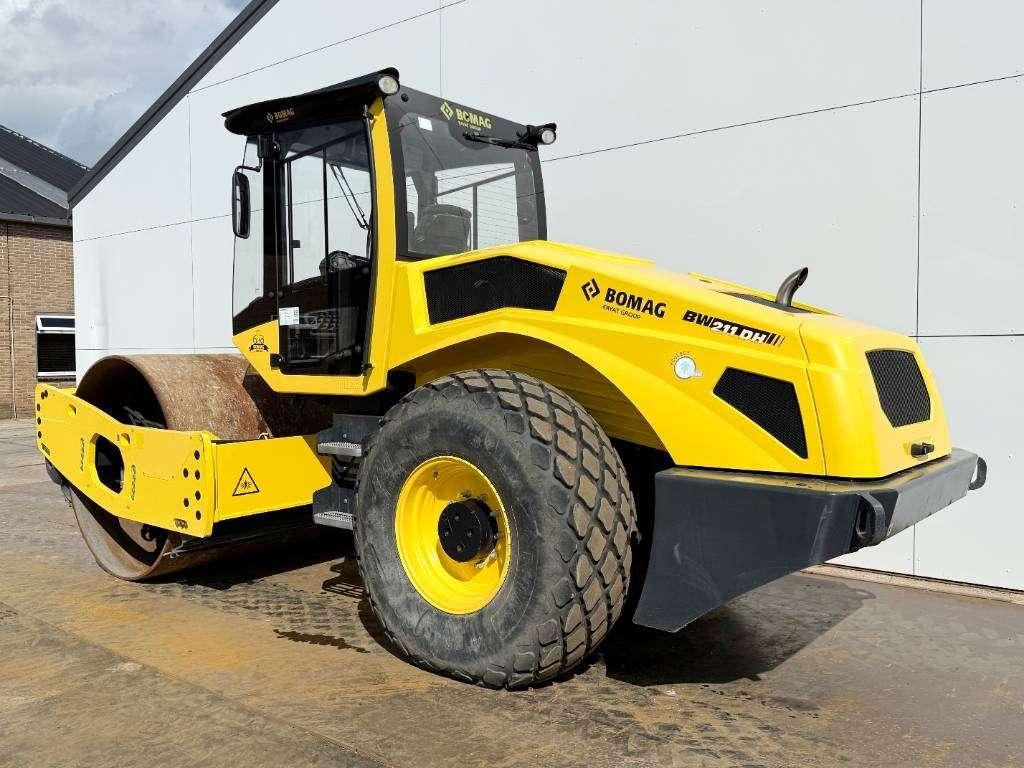 Bomag BW211DH-5 - German Machine / Only 1311 Hours Photo 3