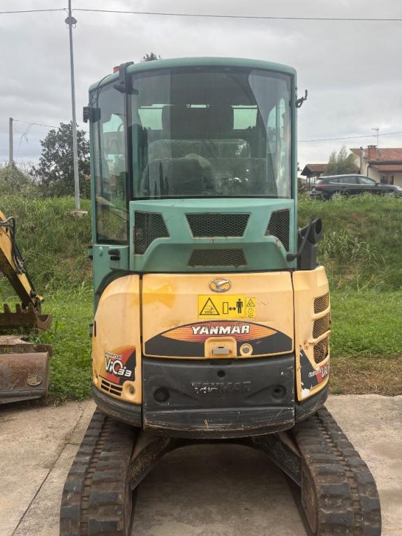Yanmar Vio 33 Photo 4