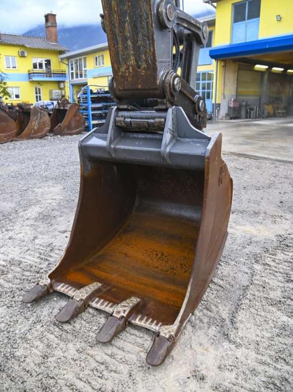 Volvo EC300D NL Photo 10