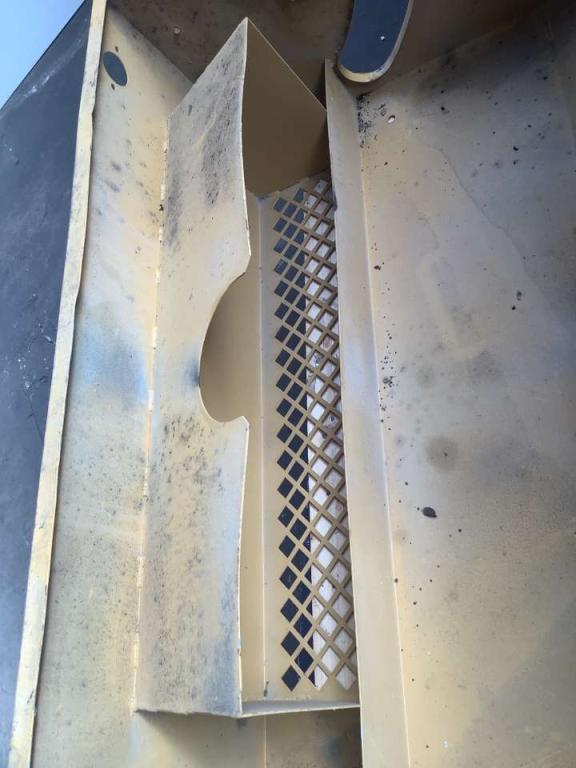 Engine hood for Bitelli BB650 Photo 6